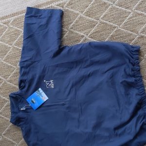United States Navy logo short sleeved golfing windbreaker